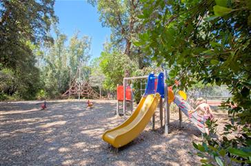 Playground - 4-star campsite in Bagheera, naturist campsite in Corsica