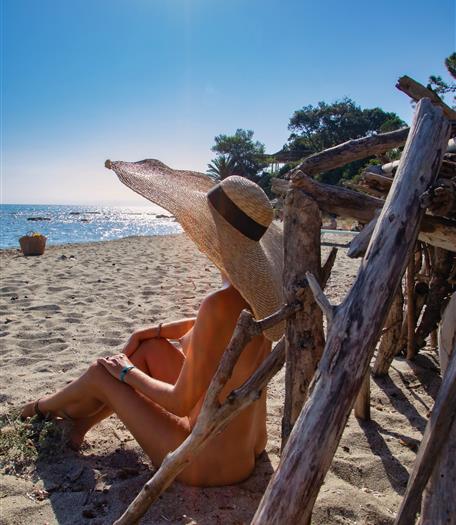 3-star naturist holiday rentals in Corsica: villas, chalets mobile homes, mini villas - Domaine de bagheera