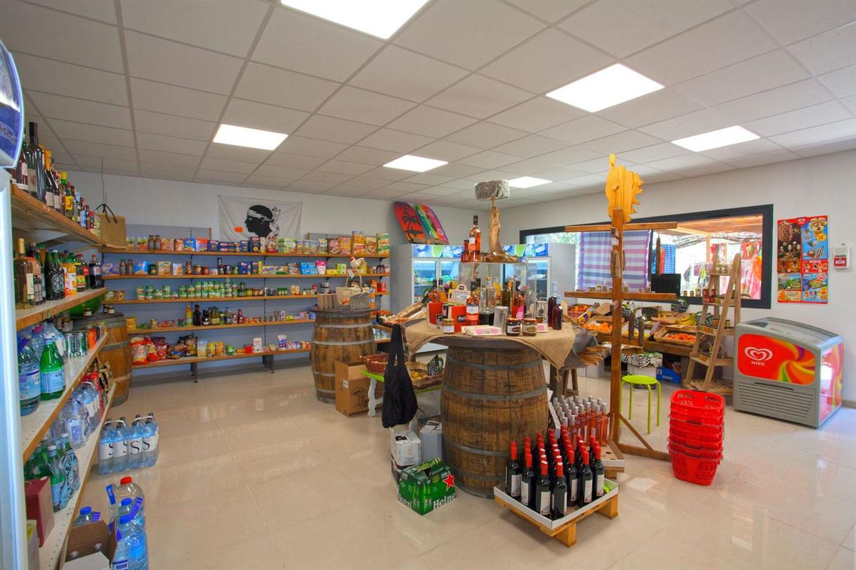 Bagheera campsite mini-market - 4-star naturist campsite south of Bastia