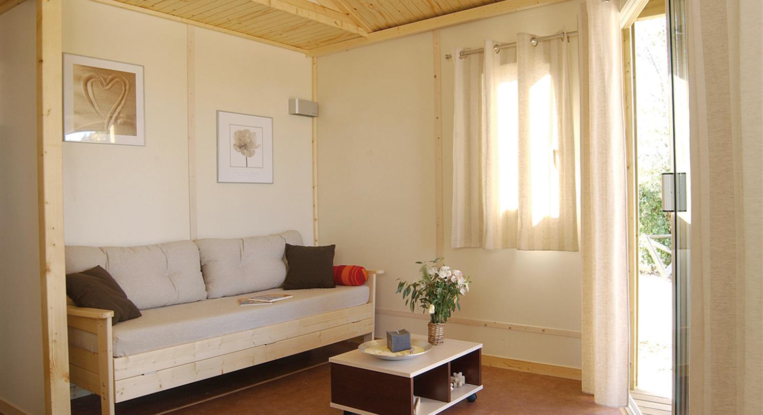 Chalet rental in a naturist area in wild and natural Corsica