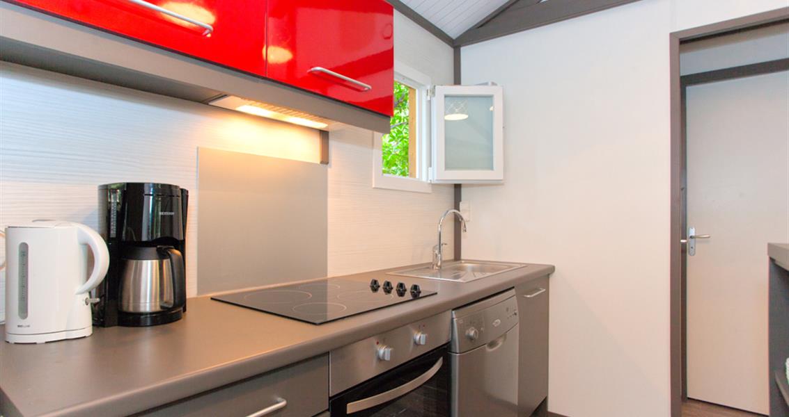Chalet with equipped kitchen in a naturist site in Corsica