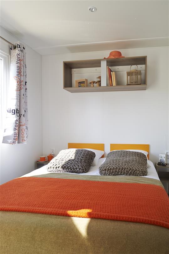 Mobile home 2 bedrooms 2 bathrooms - Domaine Naturiste Corse, naturist campsite in Corsica