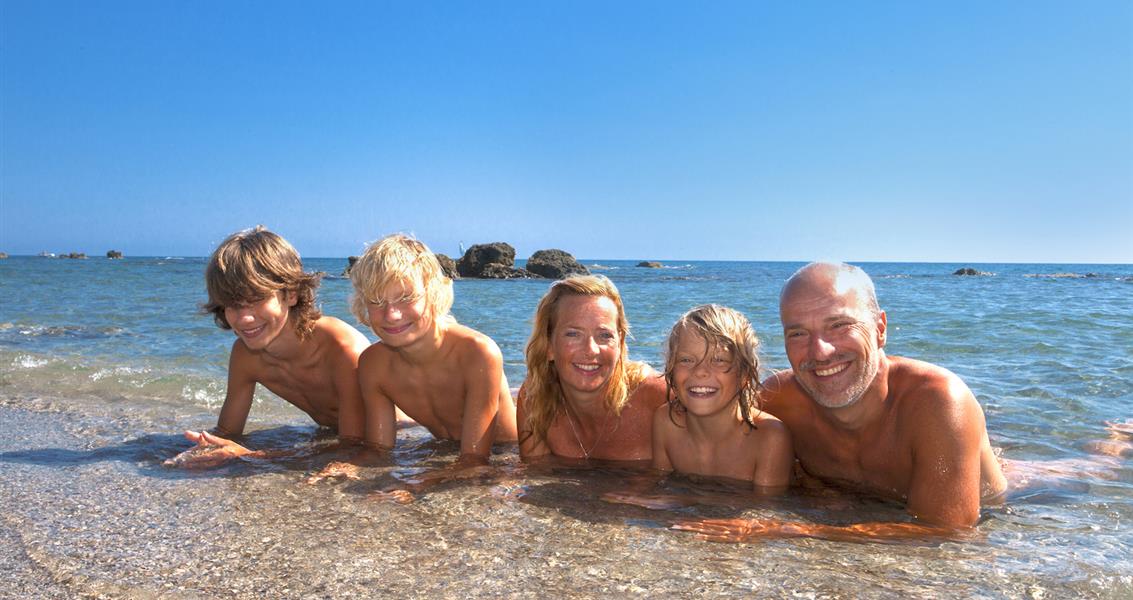 Bagheera naturist beach - 4-star family campsite south of Bastia