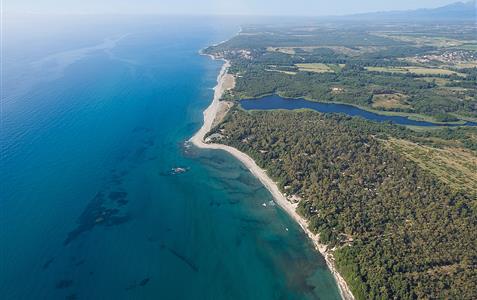 Naturist beach at Linguizzetta - naturist campsite in Corsica