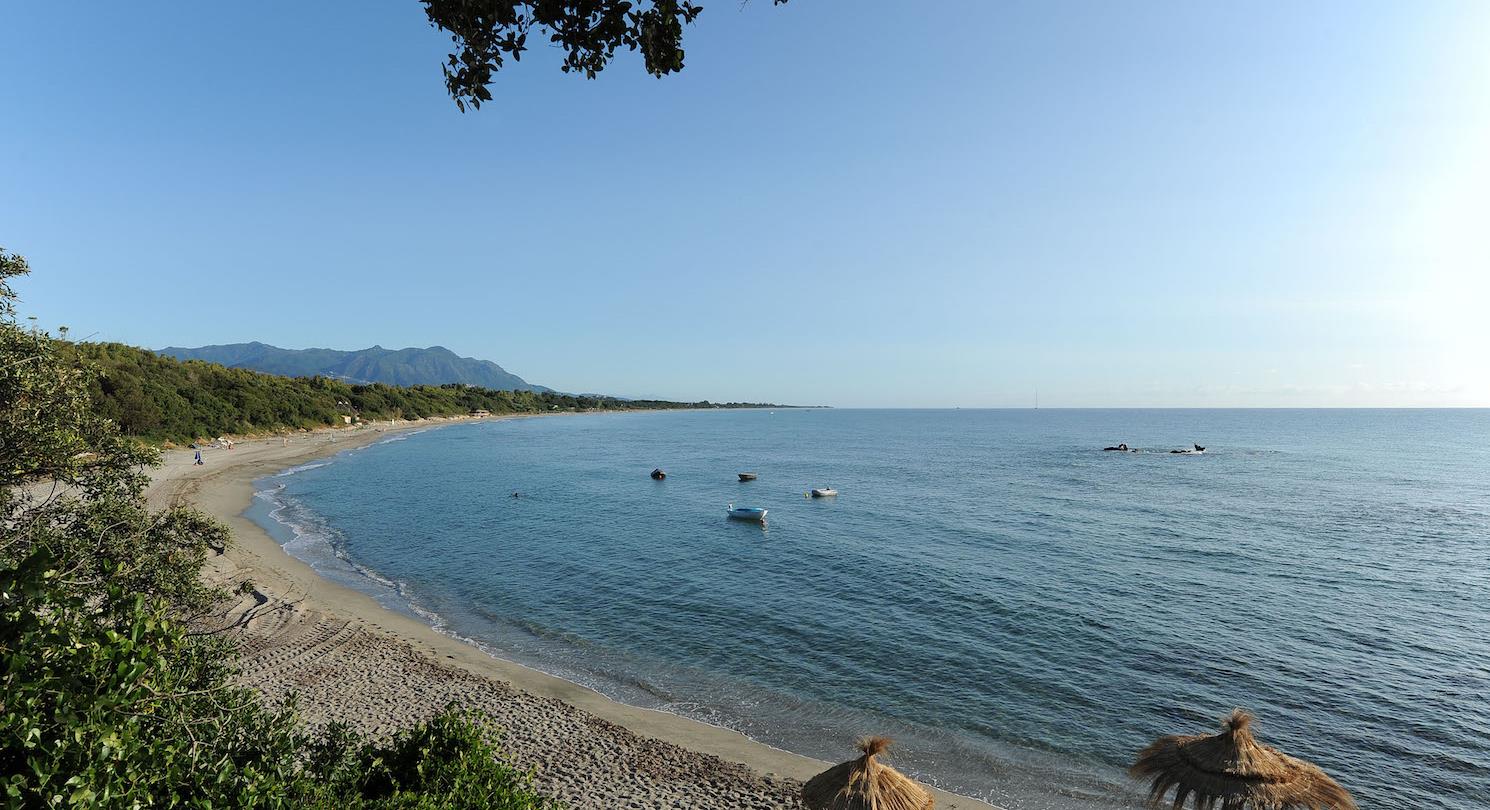 Corsican naturist beach in Linguizzetta - naturist campsite  Corsica 