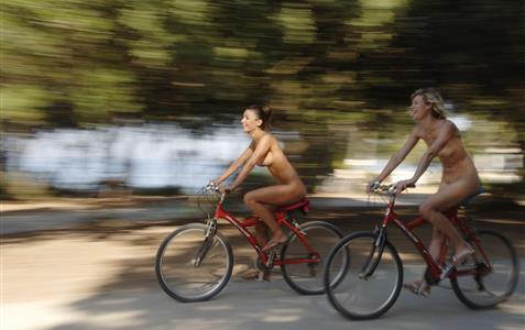  naturist campsite Corsica near Porto Vecchio