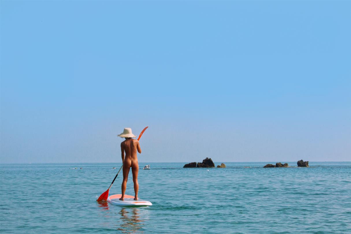 Paddle rental in Bagheera,  naturist campsite Corsica