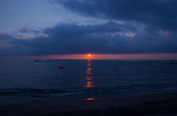 Sunset at the edge of the Mediterranean - naturist campsite Corsica
