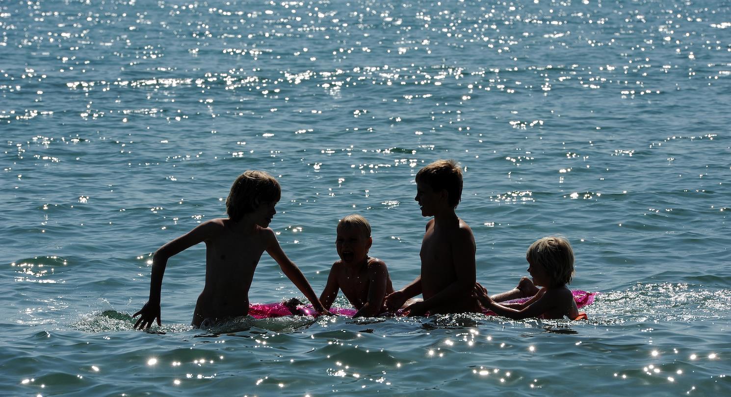 Swimming at the naturist campsite  Corsica - Domaine de Bagheera