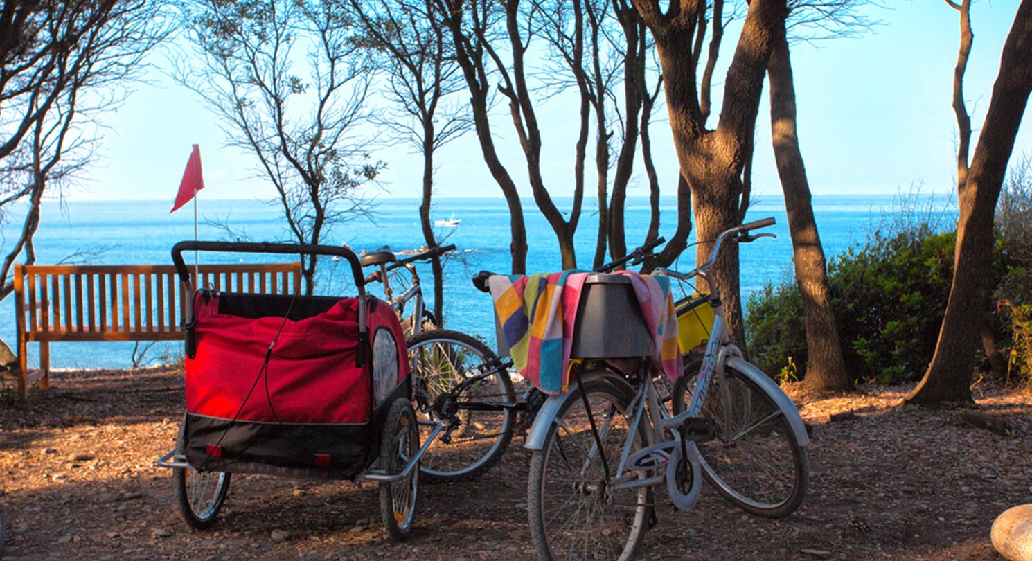 Campsite overlooking the Mediterranean Sea - naturist campsite Corsica