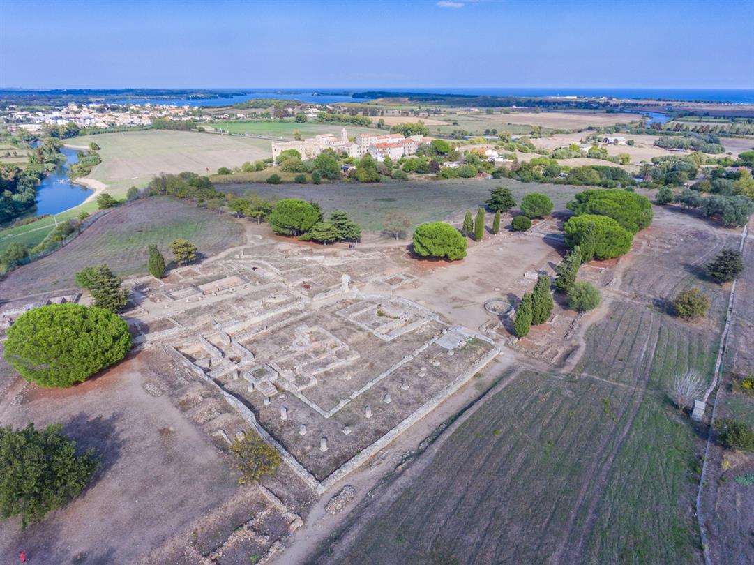 Aleria archaeological site - Domaine de Bagheera, naturist holidays Corsica