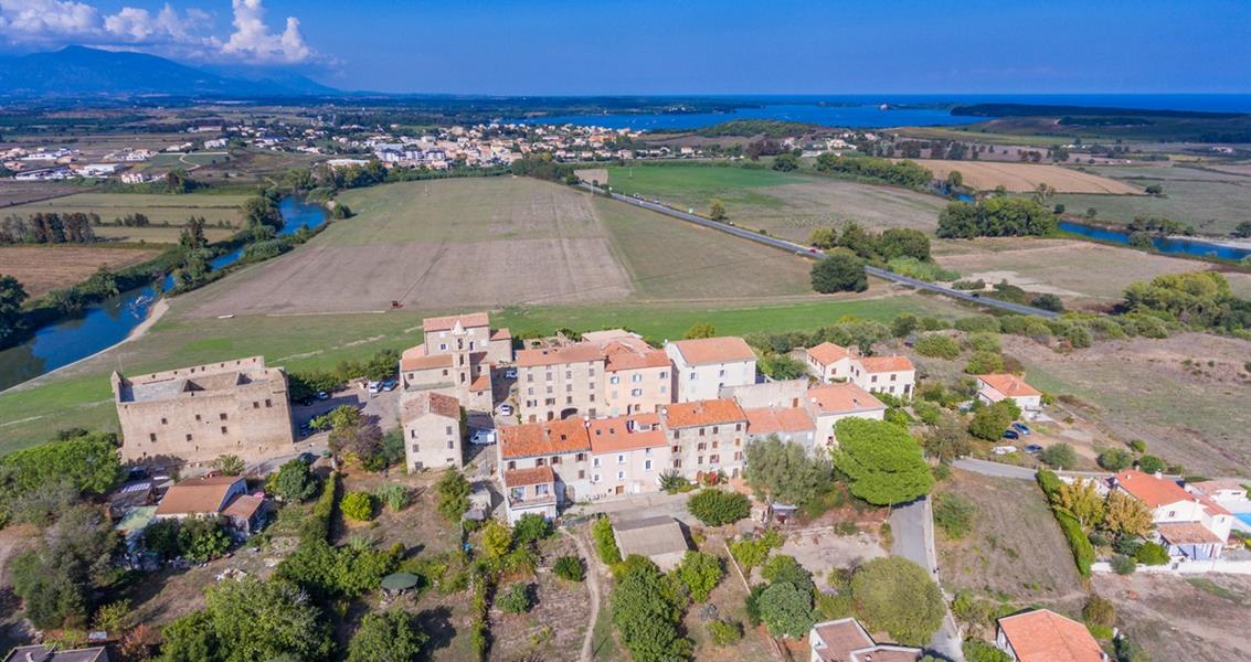 Village Aleria Corse - Domaine de Bagheera, naturism
