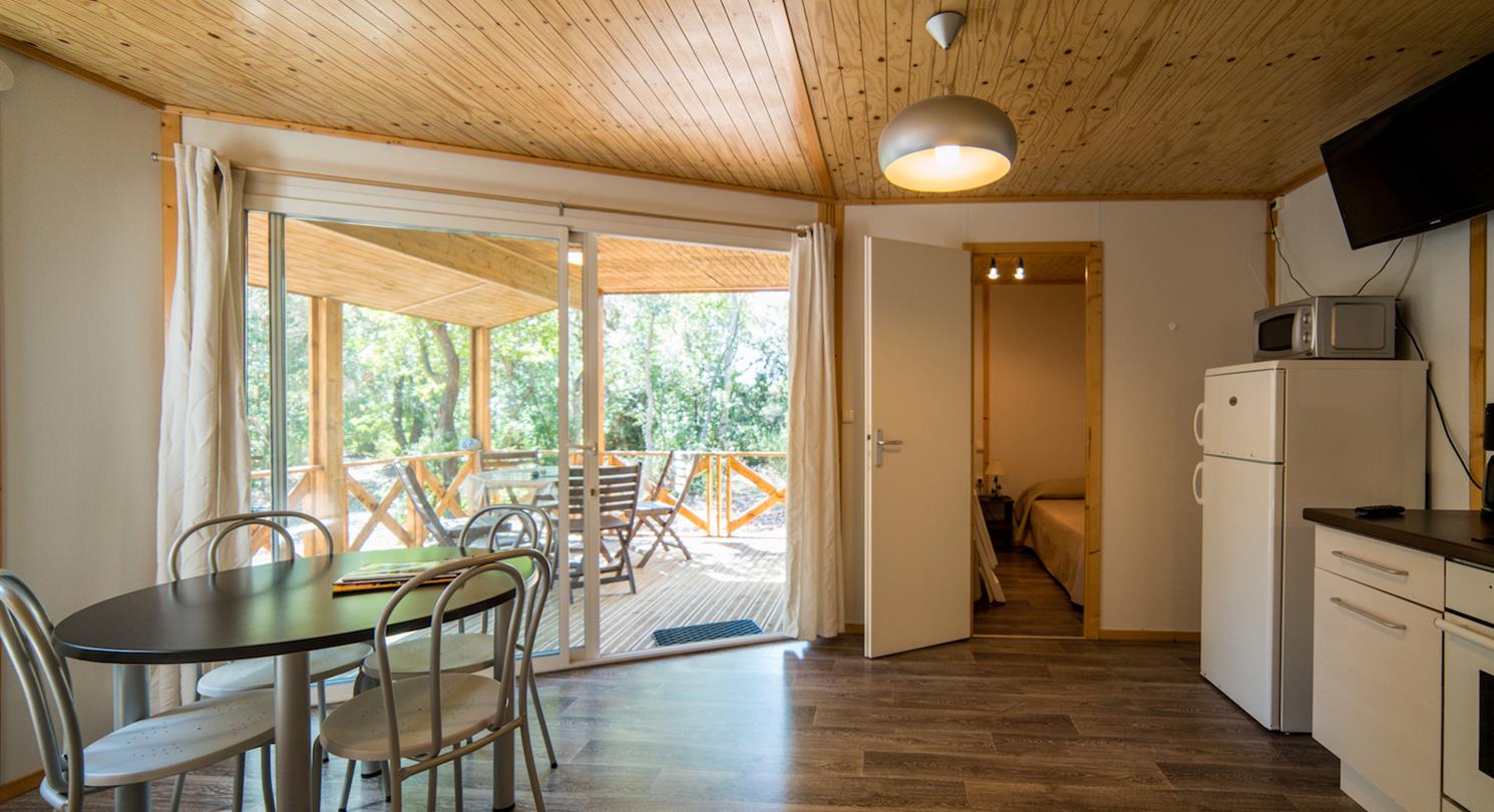 naturist campsite Corsica - Chalet on the shore of the Mediterranean