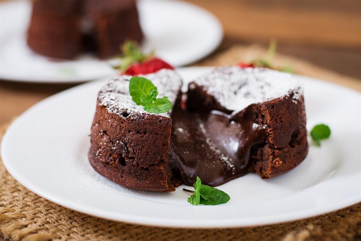 Fondant chocolate dessert - Bagheera naturist stay in Corsica, naturist campsite corisca