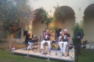 Jean Dionisi Jazz Band concert at Domaine de Bagheera, Corsica naturist campsite
