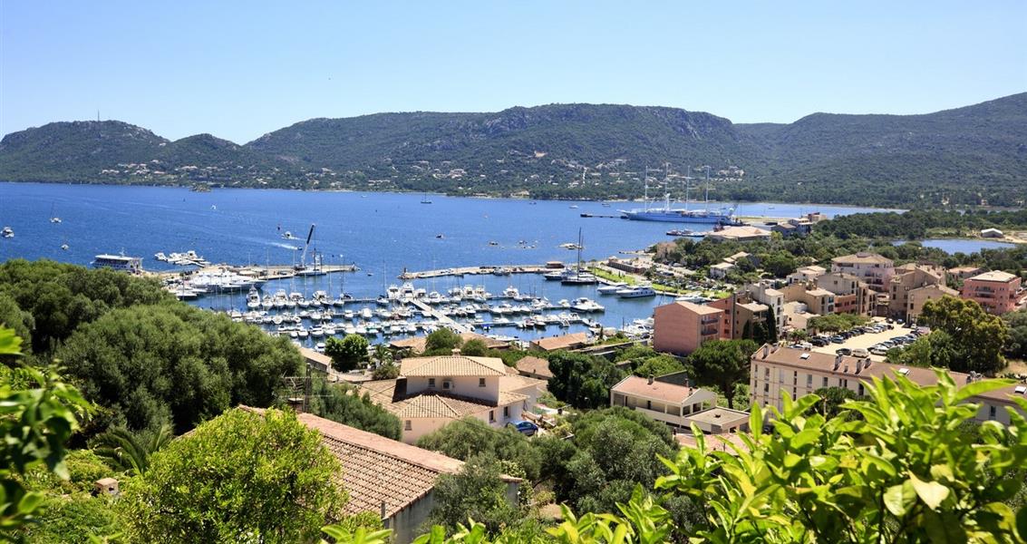 Sea and mountain Porto Vecchio - Domaine de Bagheera, naturist campsite in Corsica