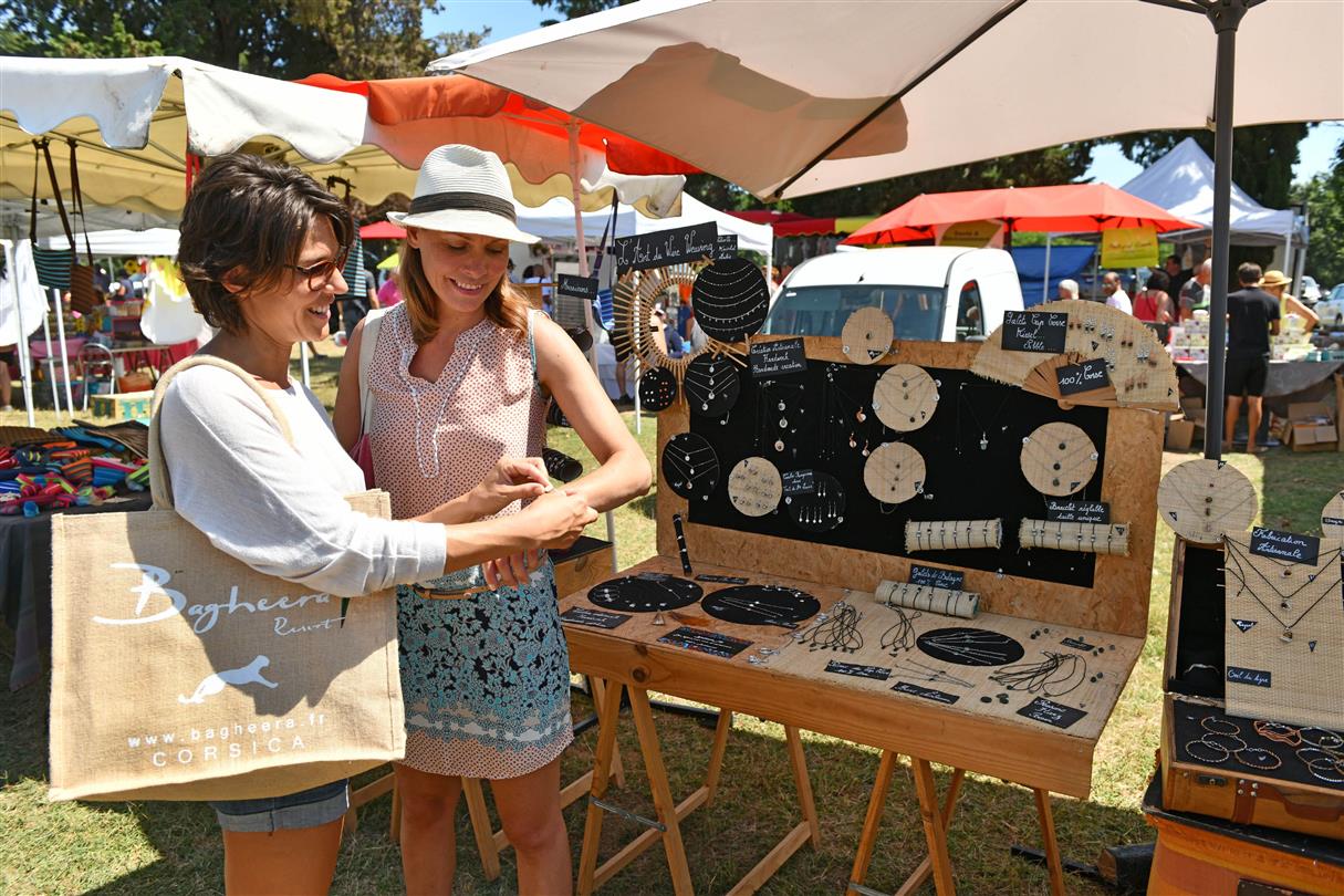 Bravone Linguizzetta market 5km, near Corsican naturist campsite