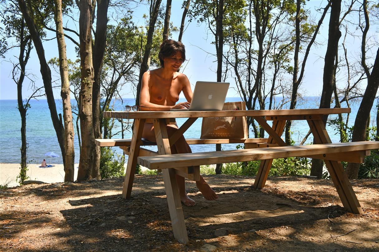 Zone Wifi gratuite en bord de mer Domaine de Bagheera en Corse