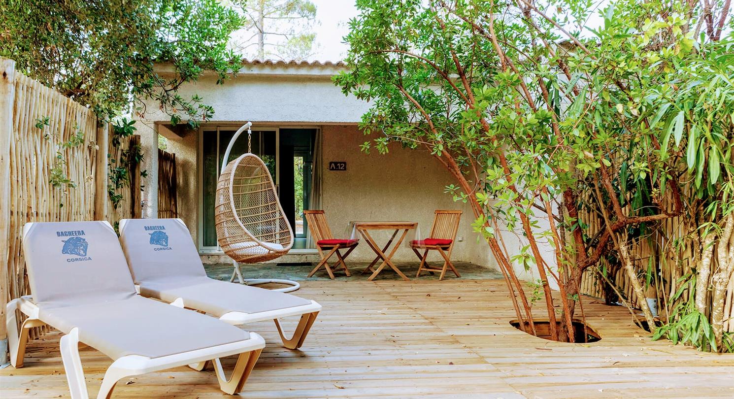 4 star naturist holiday rental in Bravone: camping, mini-villas, villas, chalets, mobile homes - Domaine de Bagheera Corsica