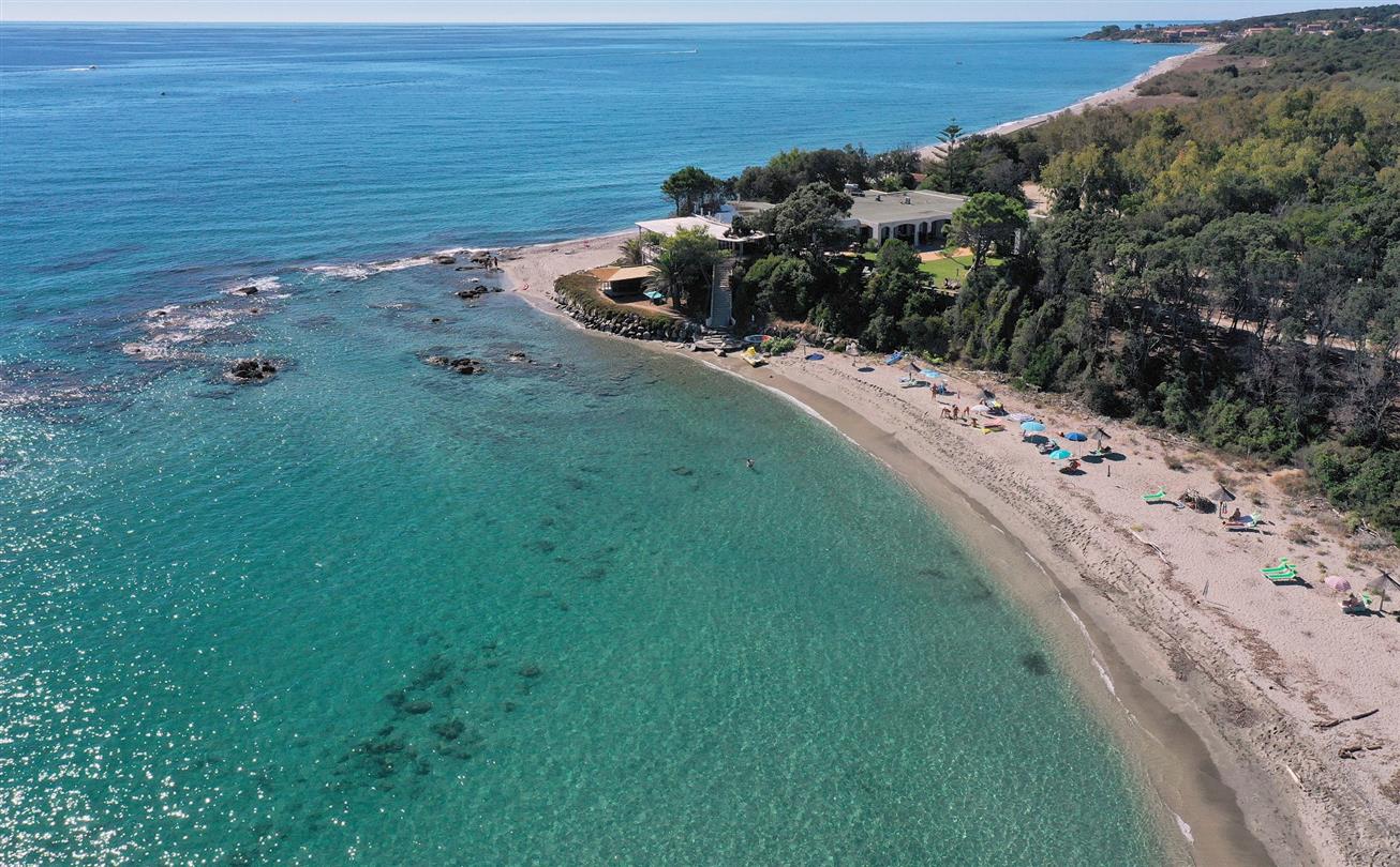 4 star naturist holiday rental in Bravone : caming, mini-villas, villas, chalets, lodges mobile homes - Domaine de Bagheera Corsica
