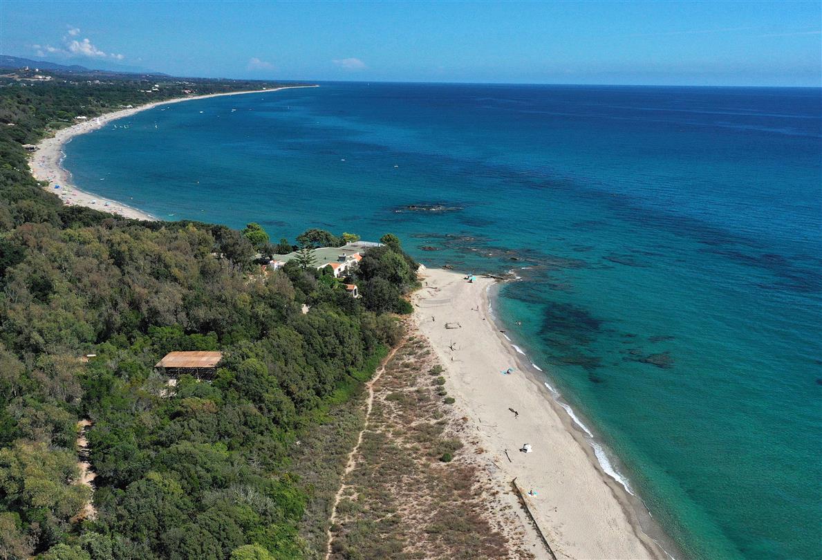 4 star naturist holiday rental in Bravone : caming, mini-villas, villas, chalets, lodges mobile homes - Domaine de Bagheera Corsica