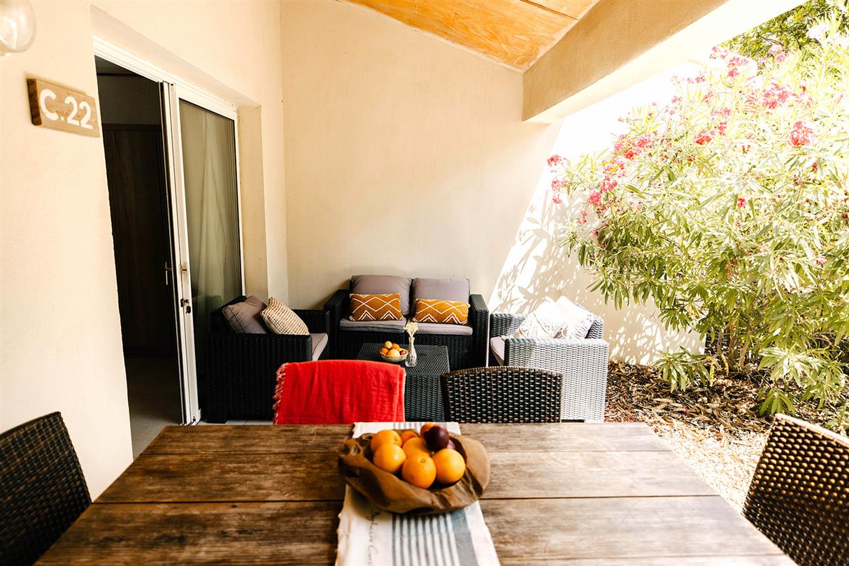 Villa Type C - Naturist accommodation for 4 people camping at the edge of the Mediterranean