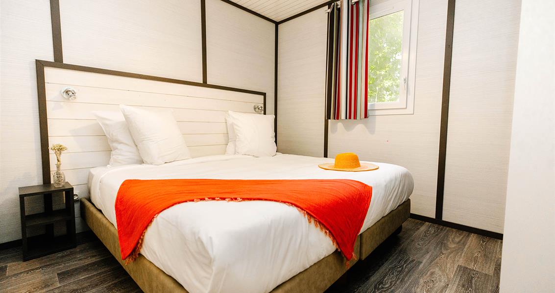 Chalet rental in your naturist campsite in Corsica