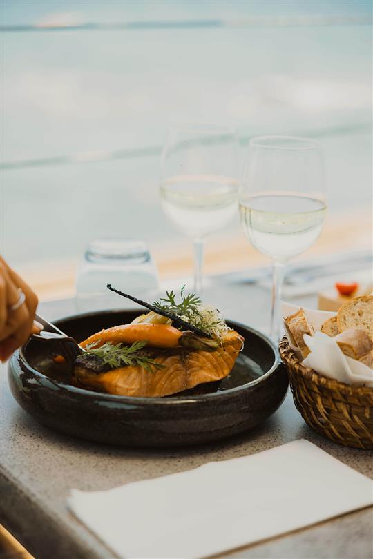 Corsican restaurant with panoramic  sea view - Domaine de Bagheera