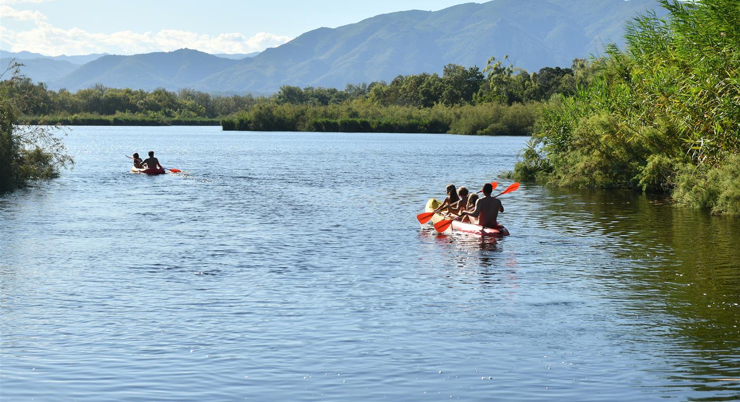 Corsica naturist camping kayak rental - Domaine de Bagheera