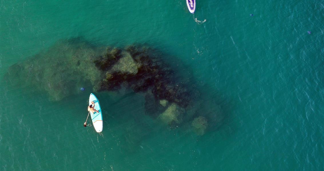 Paddle hire at the Corsican naturist campsite, 4-star campsite by the sea